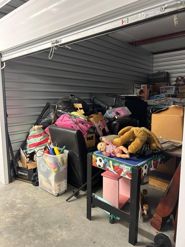 Storage Unit Auction in Gulfport , MS at Tellus Self Storage